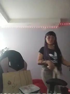 missfungi8 online show from 02/11/26, 06:02