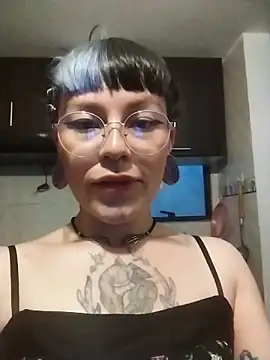 missfungi8 online show from 02/13/26, 11:12