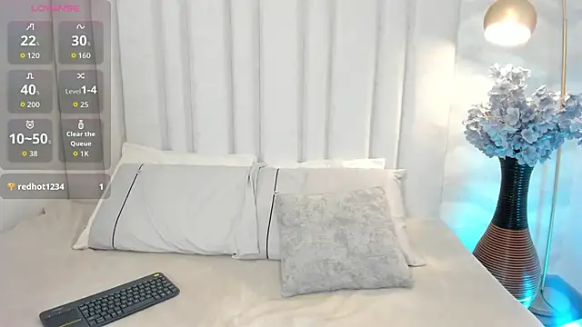  im candy online show from 02/25/26, 08:07