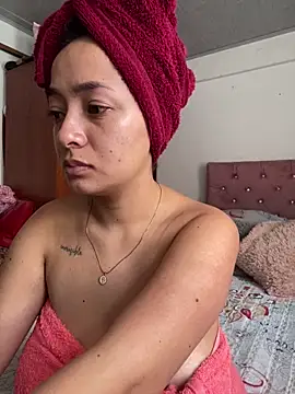 JulietaRiios online show from 04/01/26, 07:22