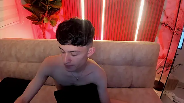 Snapshot of Patrick_Howland_ chatting on 02/02/26, 11:36 Patrick Howland online show from 02/02/26, 11:36