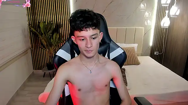 Snapshot of Patrick_Howland_ chatting on 02/15/26, 07:51 Patrick Howland online show from 02/15/26, 07:51