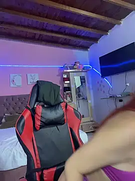 RedHotDoll online show from 02/07/26, 03:43