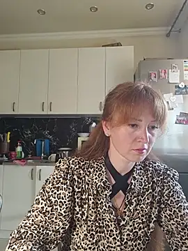 LanaBananaa  online show from 05/13/26, 11:51