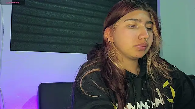 Snapshot of mia_oracle chatting on 02/19/26, 06:20 mia oracle online show from 02/19/26, 06:20