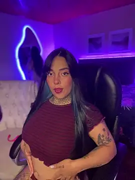 Annie Alicee online show from 02/04/26, 01:28