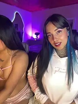 Annie Alicee online show from 04/17/26, 04:43