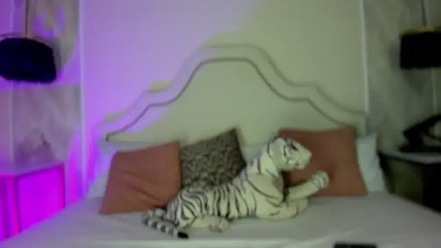 niicole garner online show from 03/05/26, 02:57