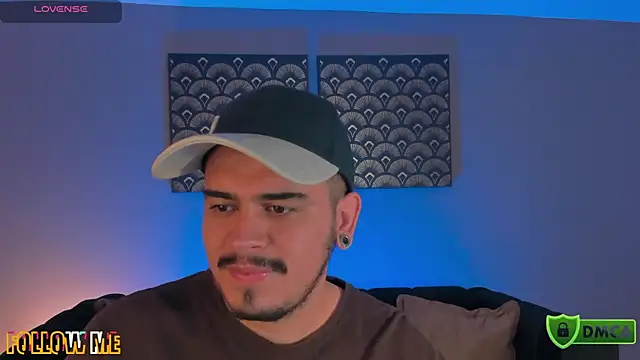 Snapshot of Chriss_Hunt chatting on 02/13/26, 11:50 Chriss Hunt online show from 02/13/26, 11:50