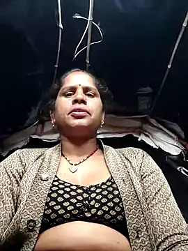 Hot kiran4 online show from 02/19/26, 09:49