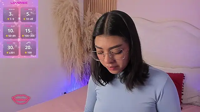 rebeca taylor online show from 03/13/26, 03:13