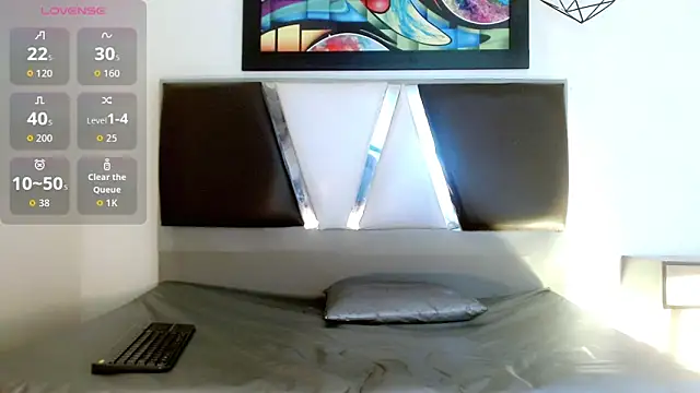 Snapshot of Andrea_Pop_ chatting on 03/02/26, 11:50 Andrea Pop online show from 03/02/26, 11:50