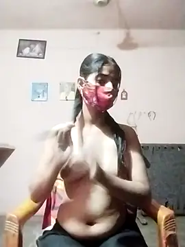 Kitti-Sharma online show from 04/17/26, 03:31