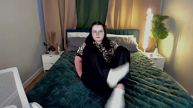 Kira G0ld online show from 02/25/26, 01:04