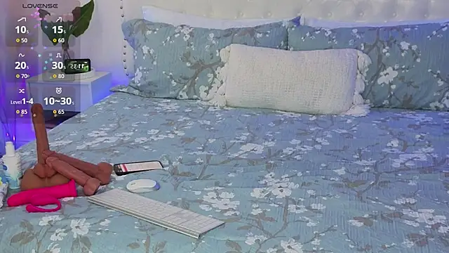 ViolettBaby online show from 07/26/26, 04:36