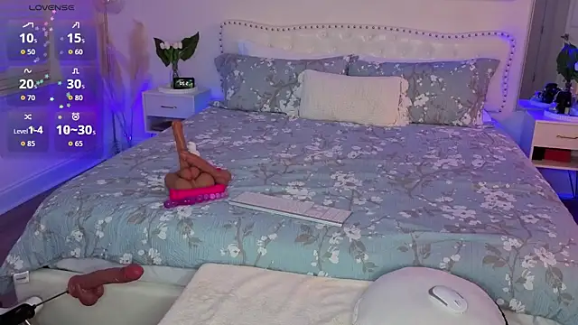 ViolettBaby online show from 07/28/26, 10:21