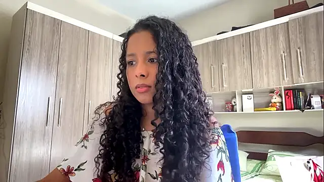 Snapshot of KayleenStoyanoff chatting on 02/05/26, 06:23 KayleenStoyanoff online show from 02/05/26, 06:23