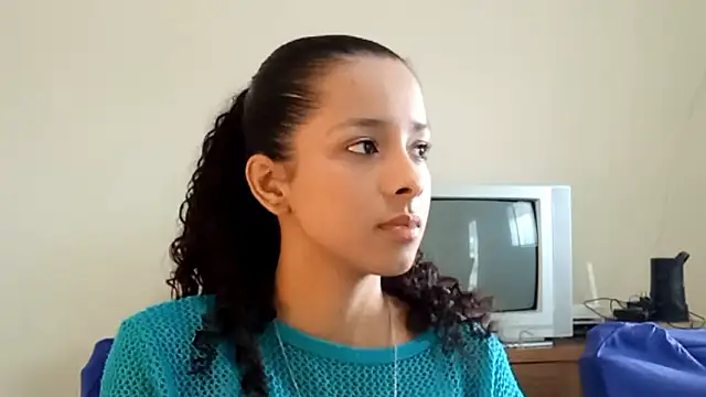 Snapshot of KayleenStoyanoff chatting on 02/09/26, 11:58 KayleenStoyanoff online show from 02/09/26, 11:58