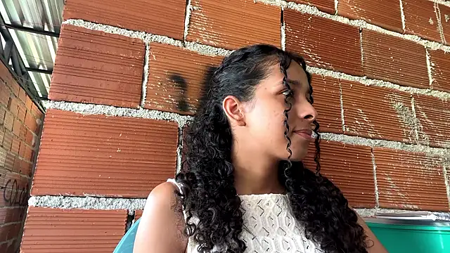 Snapshot of KayleenStoyanoff chatting on 02/25/26, 05:11 KayleenStoyanoff online show from 02/25/26, 05:11