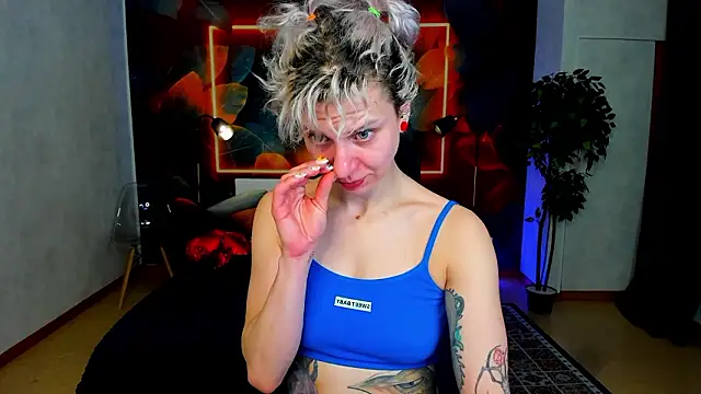 Snapshot of strip_dancer chatting on 03/02/26, 05:08 strip dancer online show from 03/02/26, 05:08