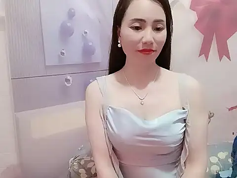 Hello-Kitty001 online show from 03/05/26, 01:51