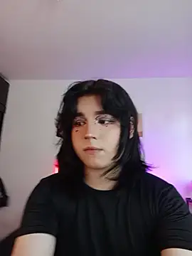 Snapshot of Daniellesins1 chatting on 02/17/26, 08:26 Daniellesins1 online show from 02/17/26, 08:26