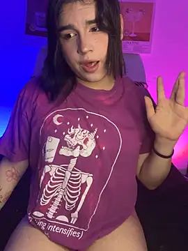 Daniellesins1 online show from 04/12/26, 06:51