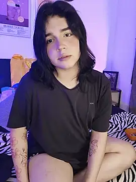 Daniellesins1 online show from 07/10/26, 04:28
