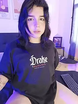 Daniellesins1 online show from 07/18/26, 05:17
