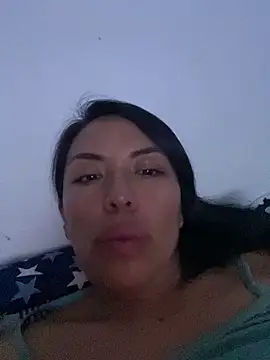 Emma Sanz   online show from 04/01/26, 06:03