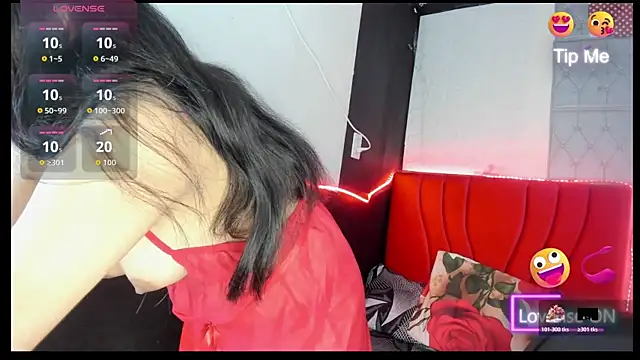 ruby rouse2007 online show from 04/07/26, 11:21