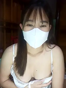 Yui-Ch1682 online show from 03/12/26, 11:22