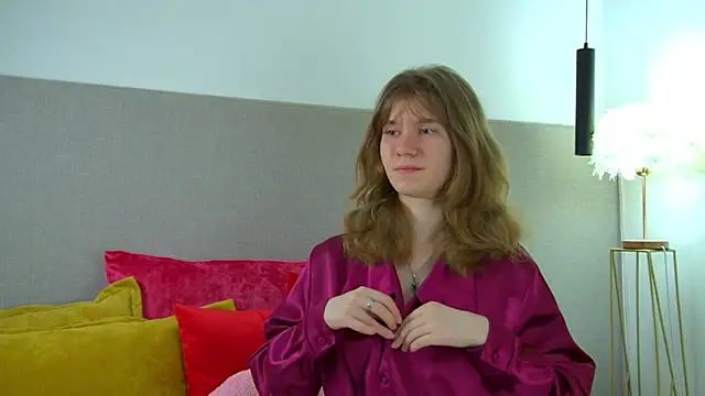 MilaMaelis online show from 03/15/26, 06:19