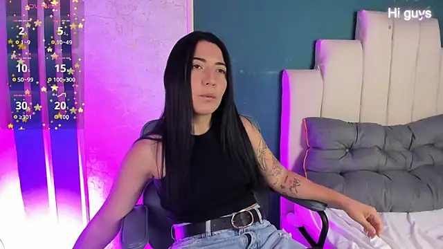 Adrienne   online show from 04/09/26, 09:09