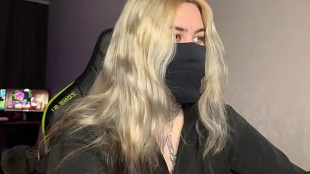 Snapshot of UnaXyling chatting on 02/08/26, 11:08 UnaXyling online show from 02/08/26, 11:08