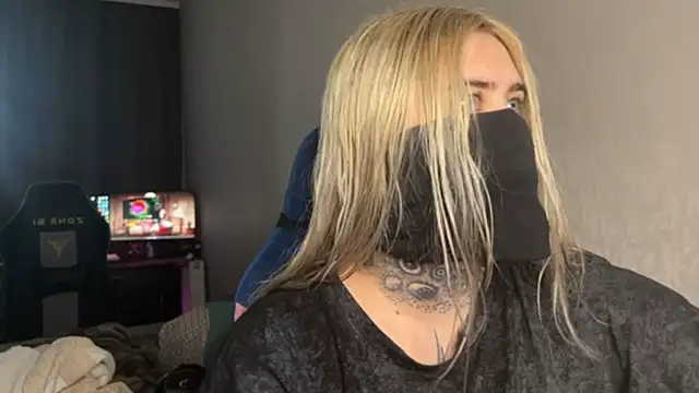 Snapshot of UnaXyling chatting on 02/10/26, 06:28 UnaXyling online show from 02/10/26, 06:28