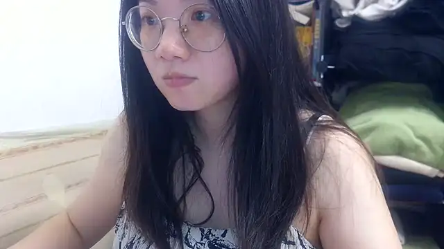 xiaoxiaowan11 online show from 03/15/26, 12:33
