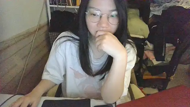xiaoxiaowan11 online show from 03/30/26, 03:18