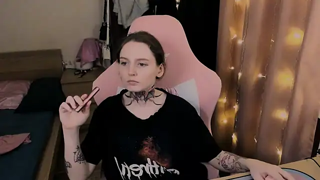 Onyxix online show from 03/30/26, 08:43
