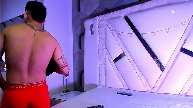 GoldenBoyM online show from 02/06/26, 03:00