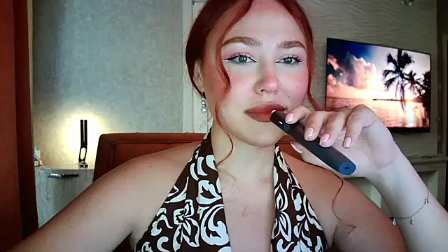 LolaaMint  online show from 06/13/26, 12:25