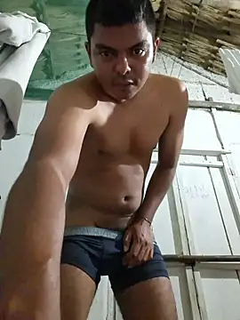 Snapshot of jhoncol231 chatting on 02/20/26, 03:25 jhoncol231 online show from 02/20/26, 03:25