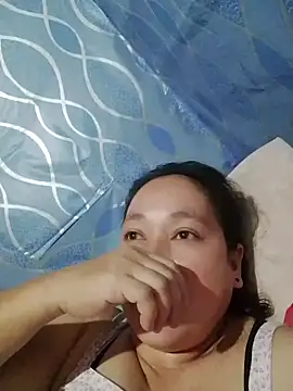 May Bombs online show from 04/01/26, 12:06