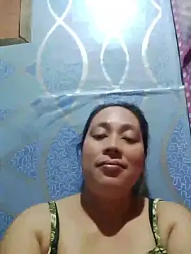 May Bombs online show from 04/04/26, 10:18