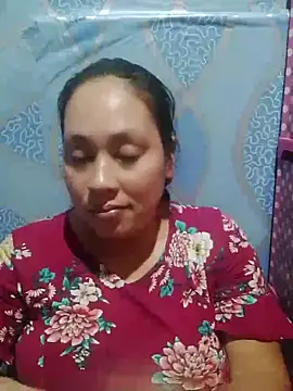 May Bombs online show from 04/07/26, 12:49