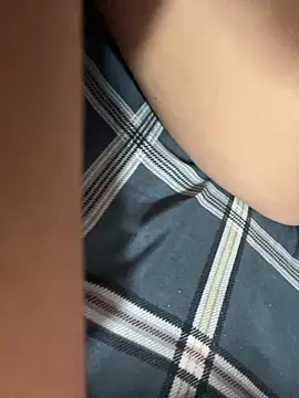 Miu Xinh online show from 02/10/26, 08:13