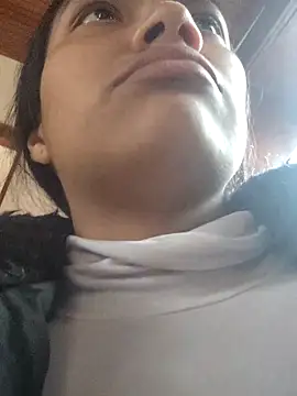 Julieta Parker online show from 02/16/26, 07:32