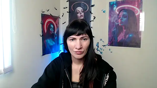 Snapshot of Rosalinda_ro chatting on 02/17/26, 02:02 Rosalinda ro online show from 02/17/26, 02:02