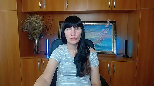 Rosalinda ro online show from 05/19/26, 12:11