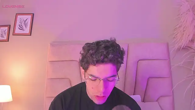 Axel Creed online show from 02/10/26, 10:19